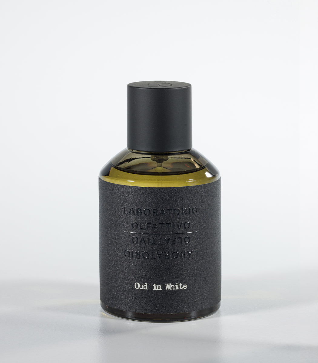 Oud in White